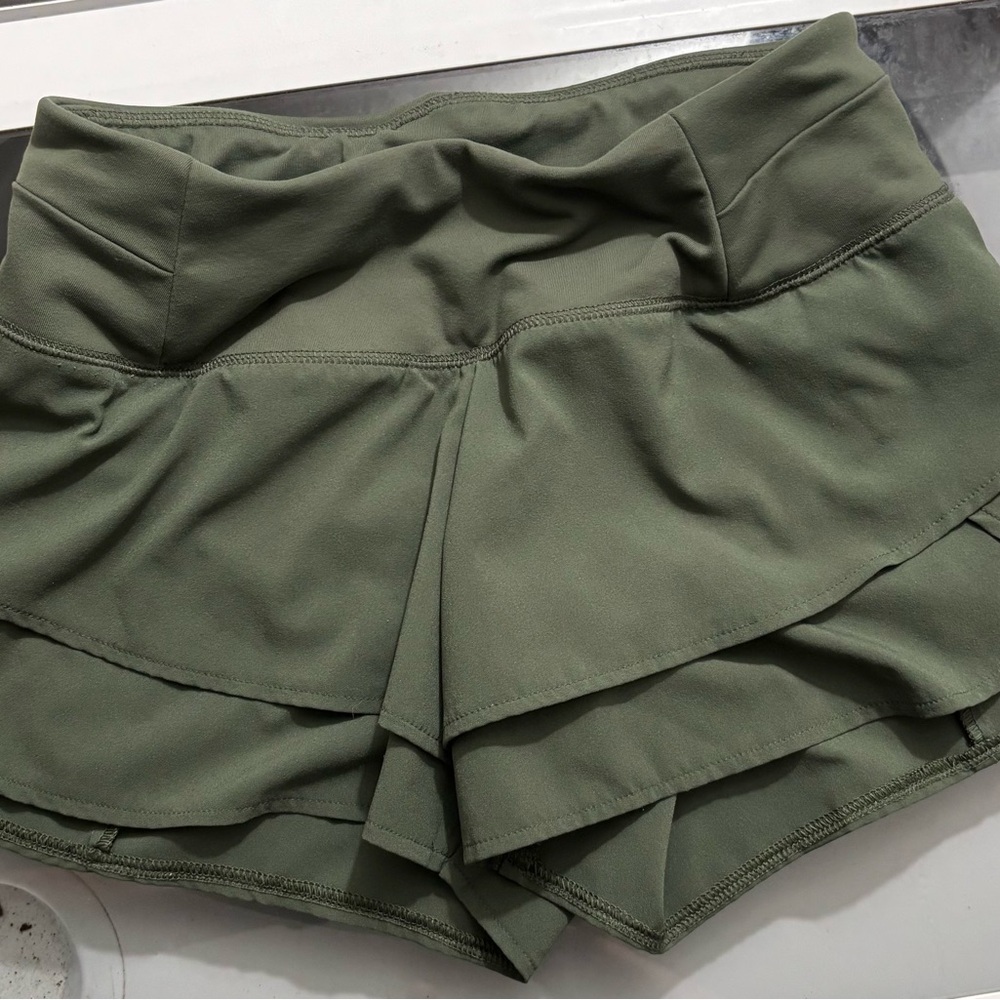 CALIA by Carrie Underwood Sage Green Shorts olive green XS athletic workout